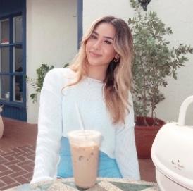 Abigail Bazzani